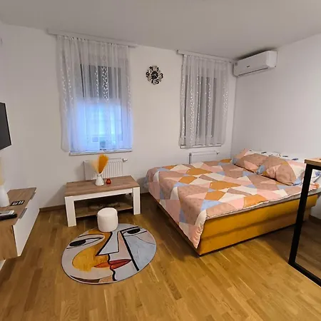 Apartman Gina 2-Centar Banja Luka Exterior photo